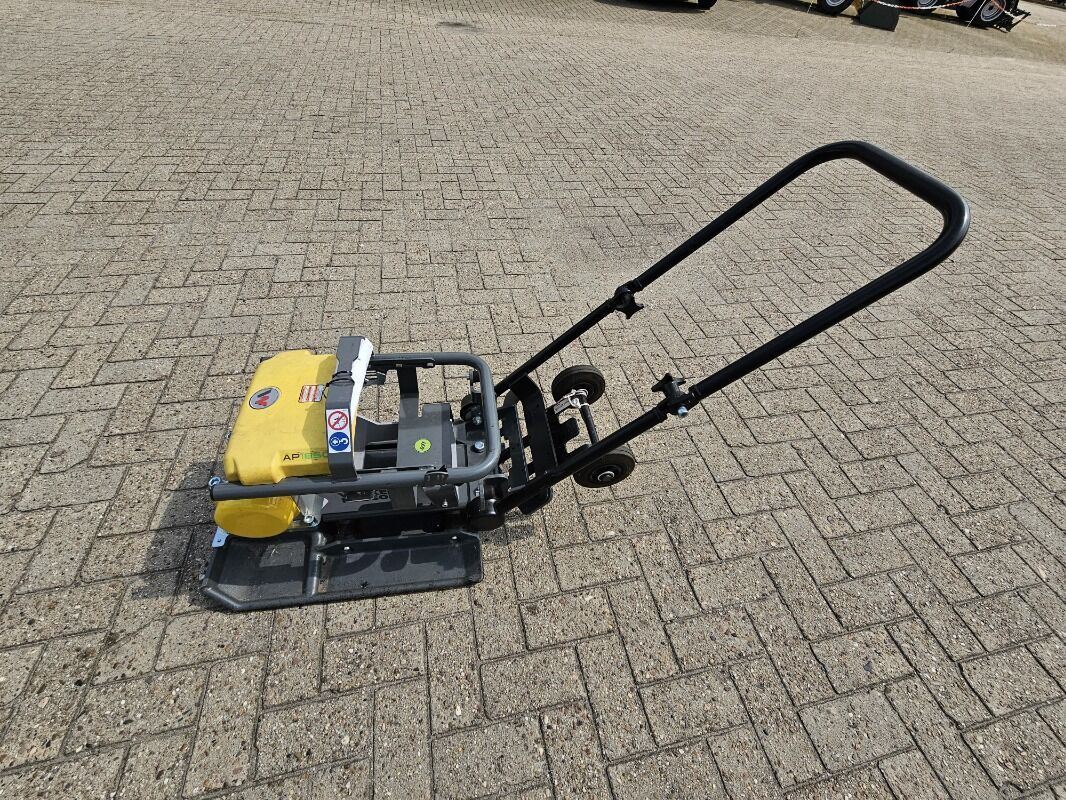 Wacker AP 1850E - Plancha reversible: foto 3 Wacker AP 1850E - Plancha reversible: foto 3