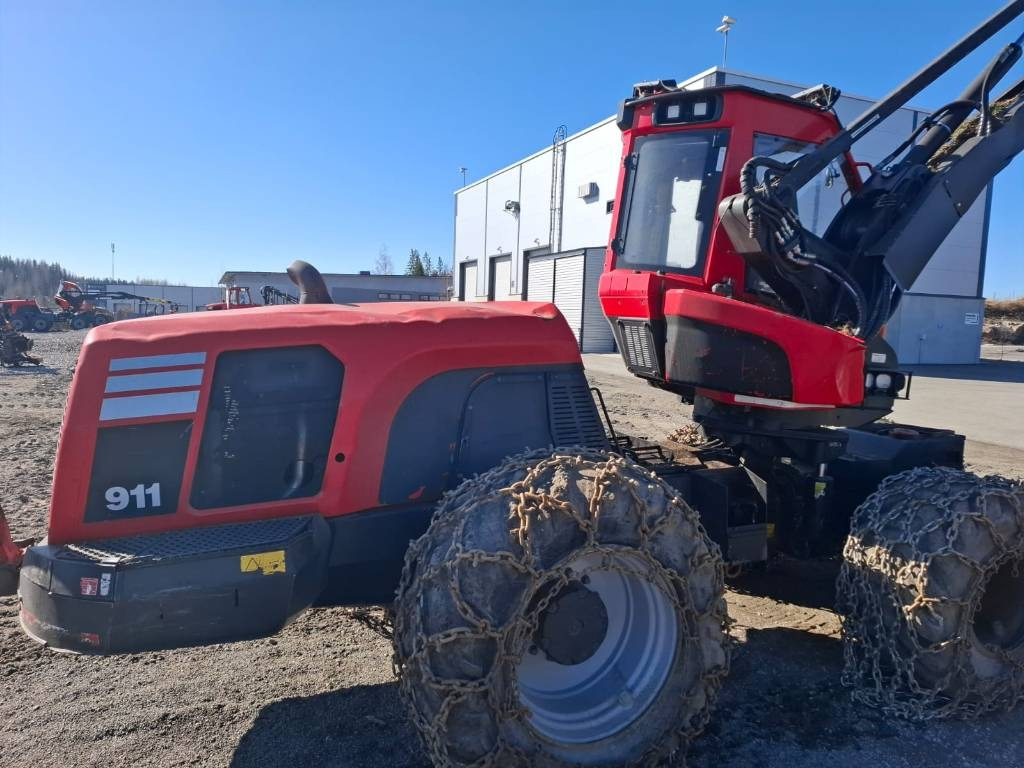 Komatsu 911 - Procesadora forestal: foto 3 Komatsu 911 - Procesadora forestal: foto 3