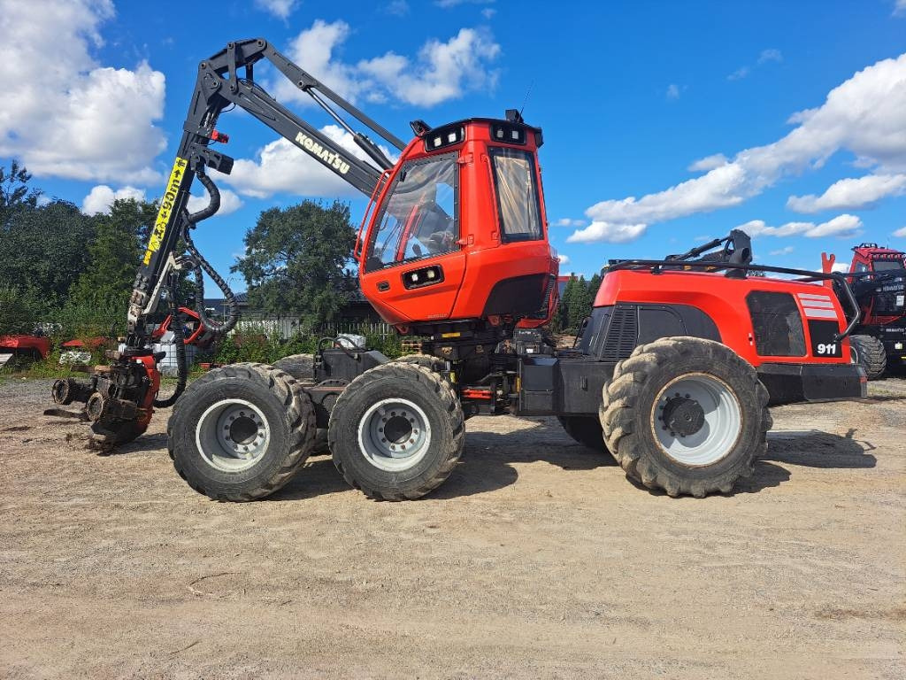 Komatsu 911 - Procesadora forestal: foto 1 Komatsu 911 - Procesadora forestal: foto 1