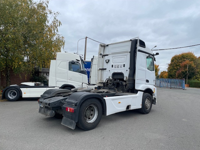 Mercedes-Benz Actros - Cabeza tractora: foto 3 Mercedes-Benz Actros - Cabeza tractora: foto 3