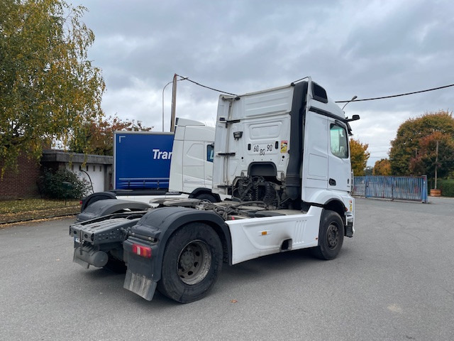 Mercedes-Benz Actros - Cabeza tractora: foto 3 Mercedes-Benz Actros - Cabeza tractora: foto 3