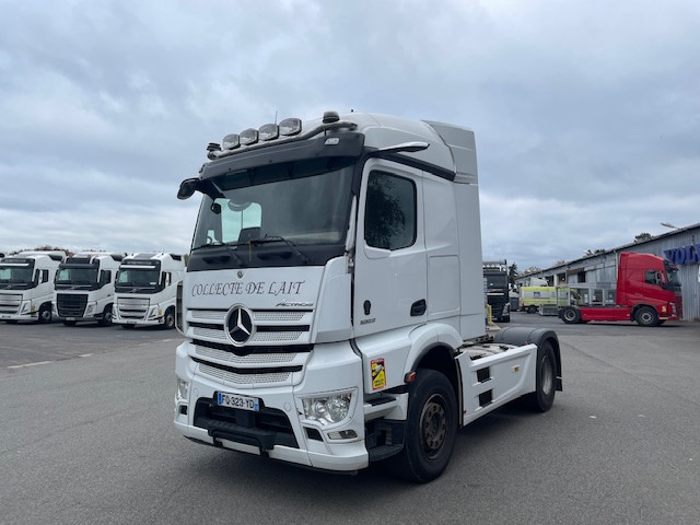 Mercedes-Benz Actros - Cabeza tractora: foto 1 Mercedes-Benz Actros - Cabeza tractora: foto 1