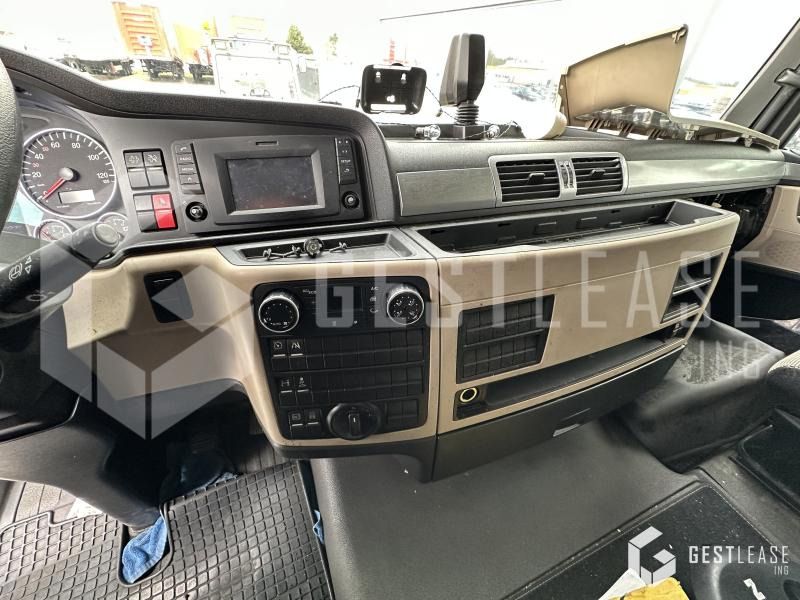 Cabeza tractora MAN TGX 18.460: foto 11