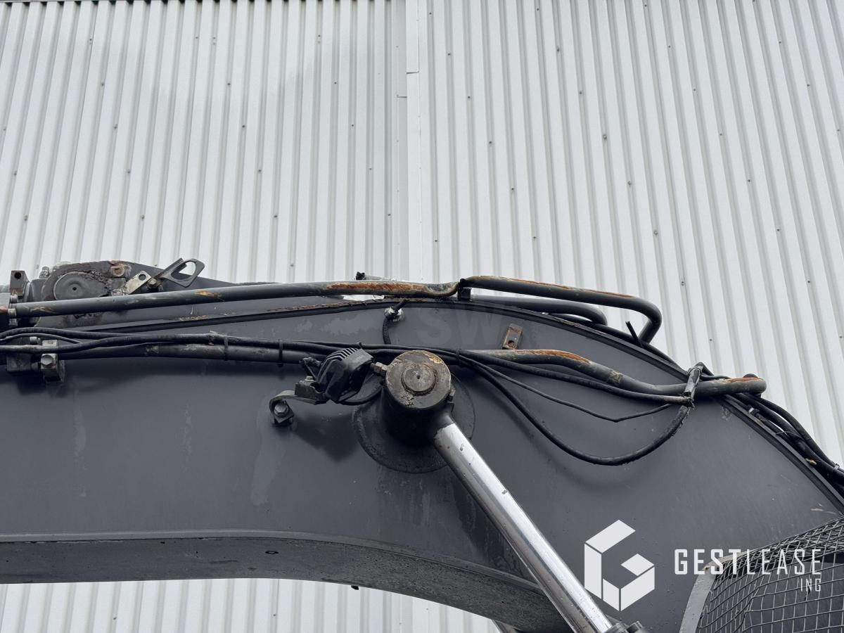 Excavadora de cadenas Volvo ECR145 EL: foto 10