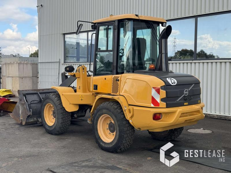 Volvo L30G - Cargadora de ruedas: foto 2 Volvo L30G - Cargadora de ruedas: foto 2