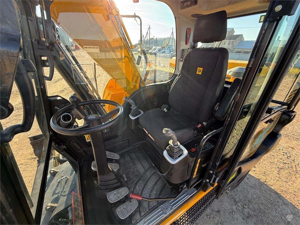 Excavadora de ruedas JCB JS 175 W T4i ENGCON + GRAPPLE: foto 10