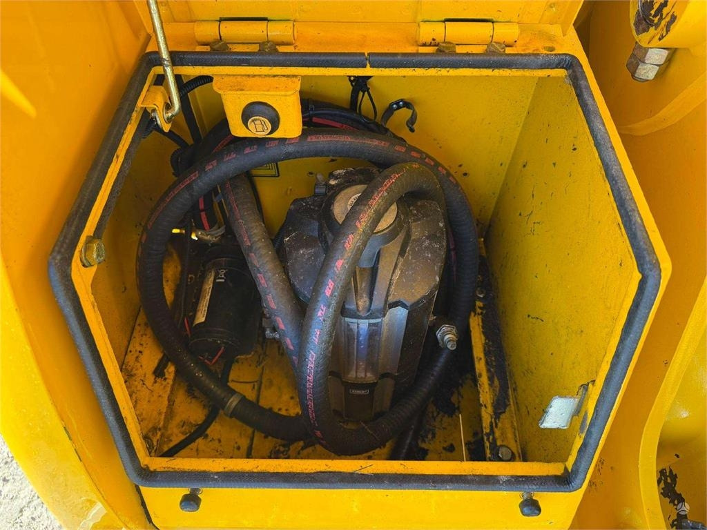 Excavadora de ruedas JCB JS 175 W T4i ENGCON + GRAPPLE: foto 12