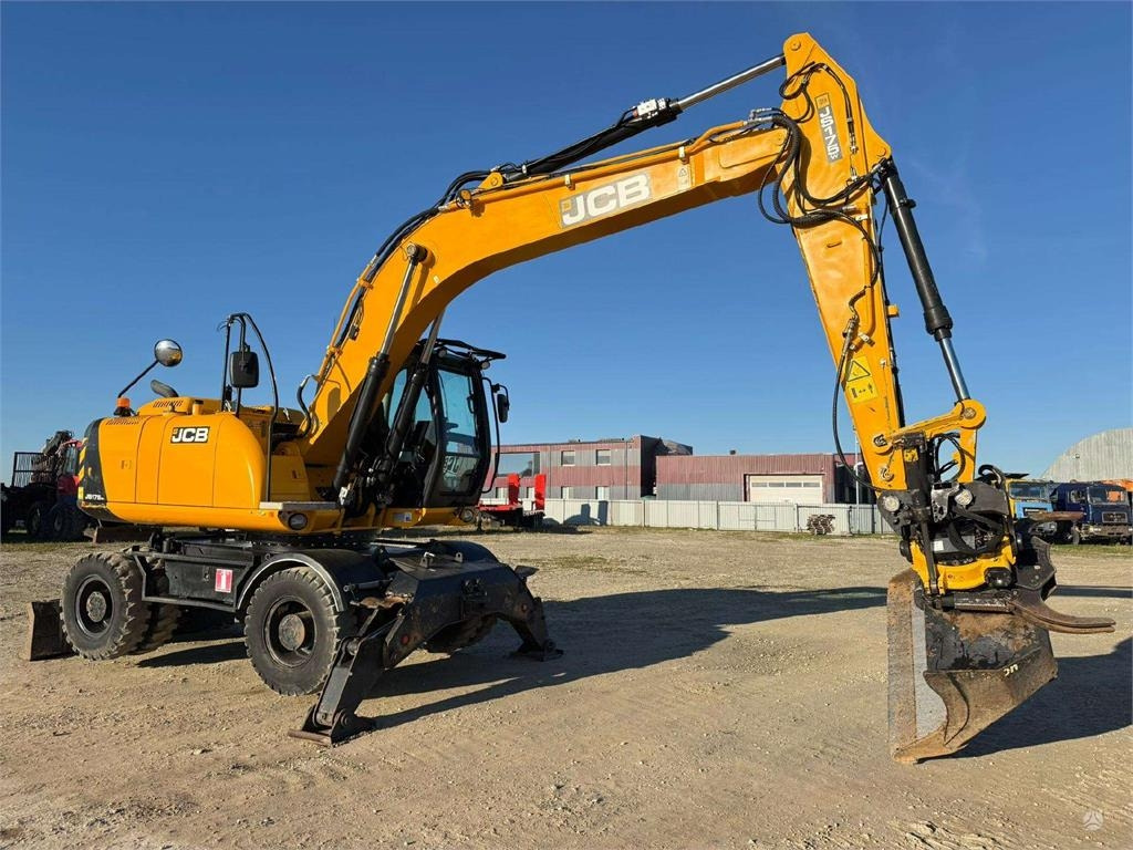 JCB S 175 W T4i ENGCON + GRAPPLE - Excavadora de ruedas: foto 1 JCB S 175 W T4i ENGCON + GRAPPLE - Excavadora de ruedas: foto 1