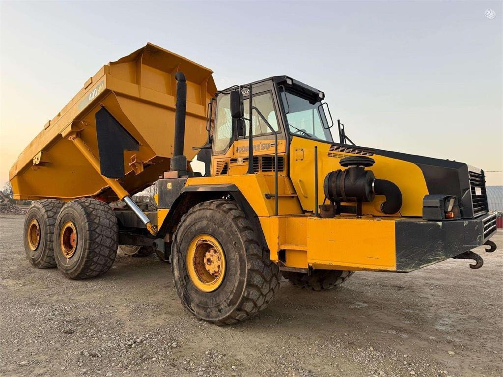 Komatsu HM 400-2 - Dúmper articulado: foto 2 Komatsu HM 400-2 - Dúmper articulado: foto 2