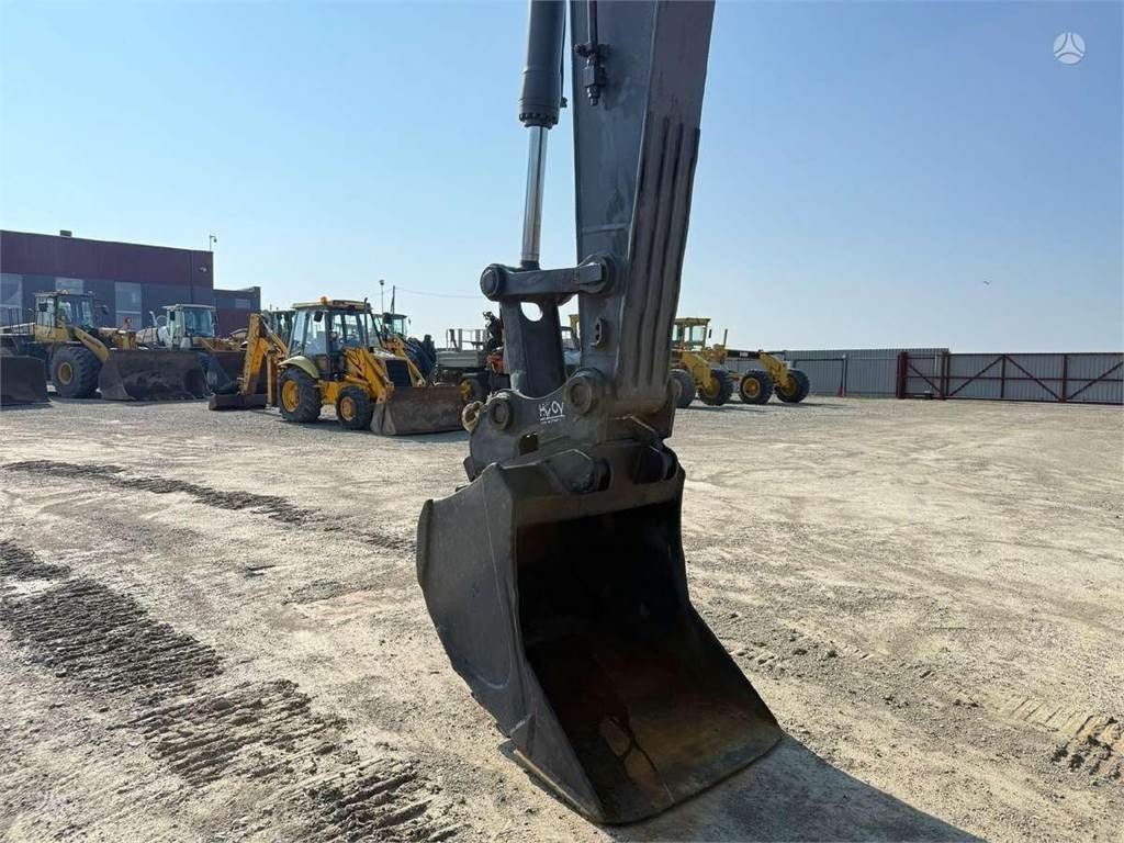 Leasing financiero de Volvo EC 240 LC  leasing Volvo EC 240 LC: foto 9
