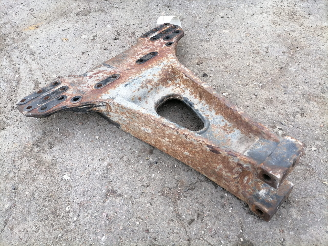 MAN Bracket 81432153025 - Suspensión para Camión: foto 3 MAN Bracket 81432153025 - Suspensión para Camión: foto 3