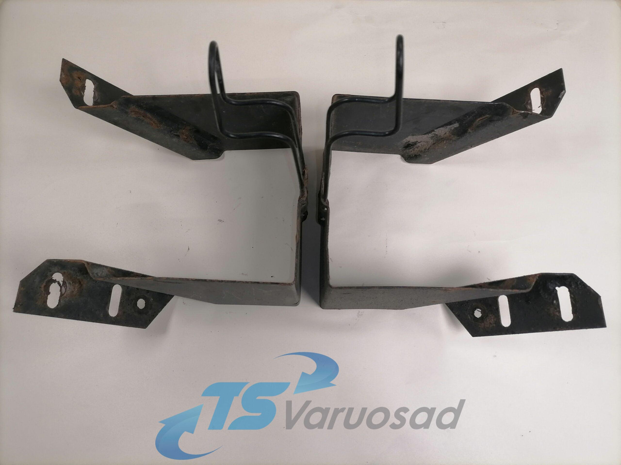 MAN Chock carriers 81669360032 - Pieza universal para Camión: foto 5 MAN Chock carriers 81669360032 - Pieza universal para Camión: foto 5