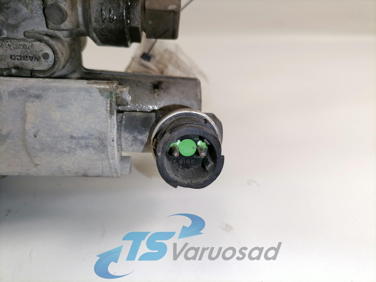 MAN Clutch control 9700514120 - Embrague y piezas para Camión: foto 2 MAN Clutch control 9700514120 - Embrague y piezas para Camión: foto 2