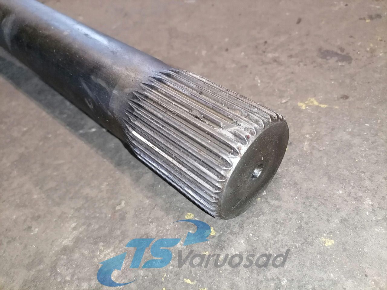 MAN Drive shaft 81355020146 - Palier para Camión: foto 3 MAN Drive shaft 81355020146 - Palier para Camión: foto 3