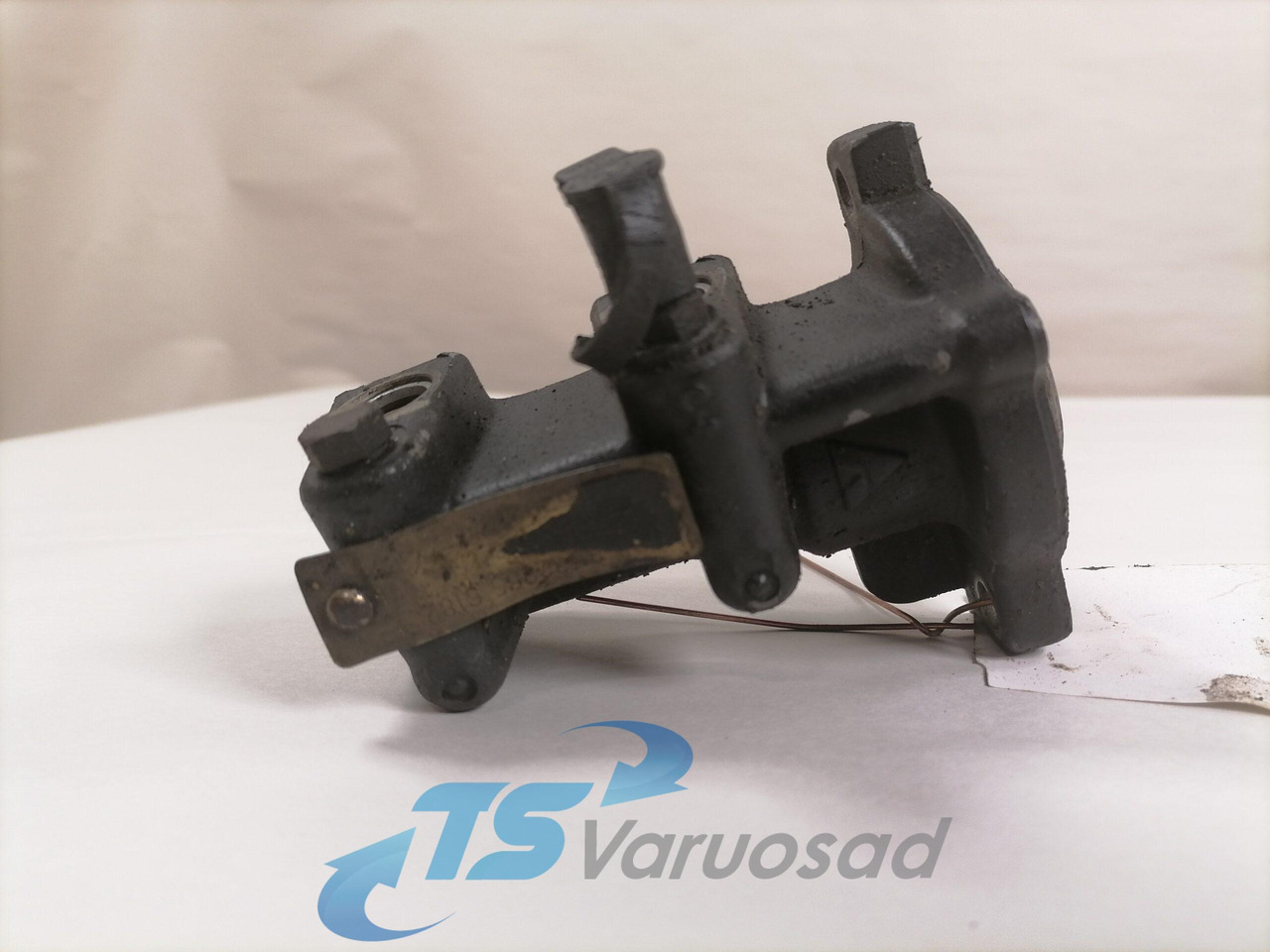 MAN Gear control 81326556182 - Caja de cambios y piezas para Camión: foto 1 MAN Gear control 81326556182 - Caja de cambios y piezas para Camión: foto 1