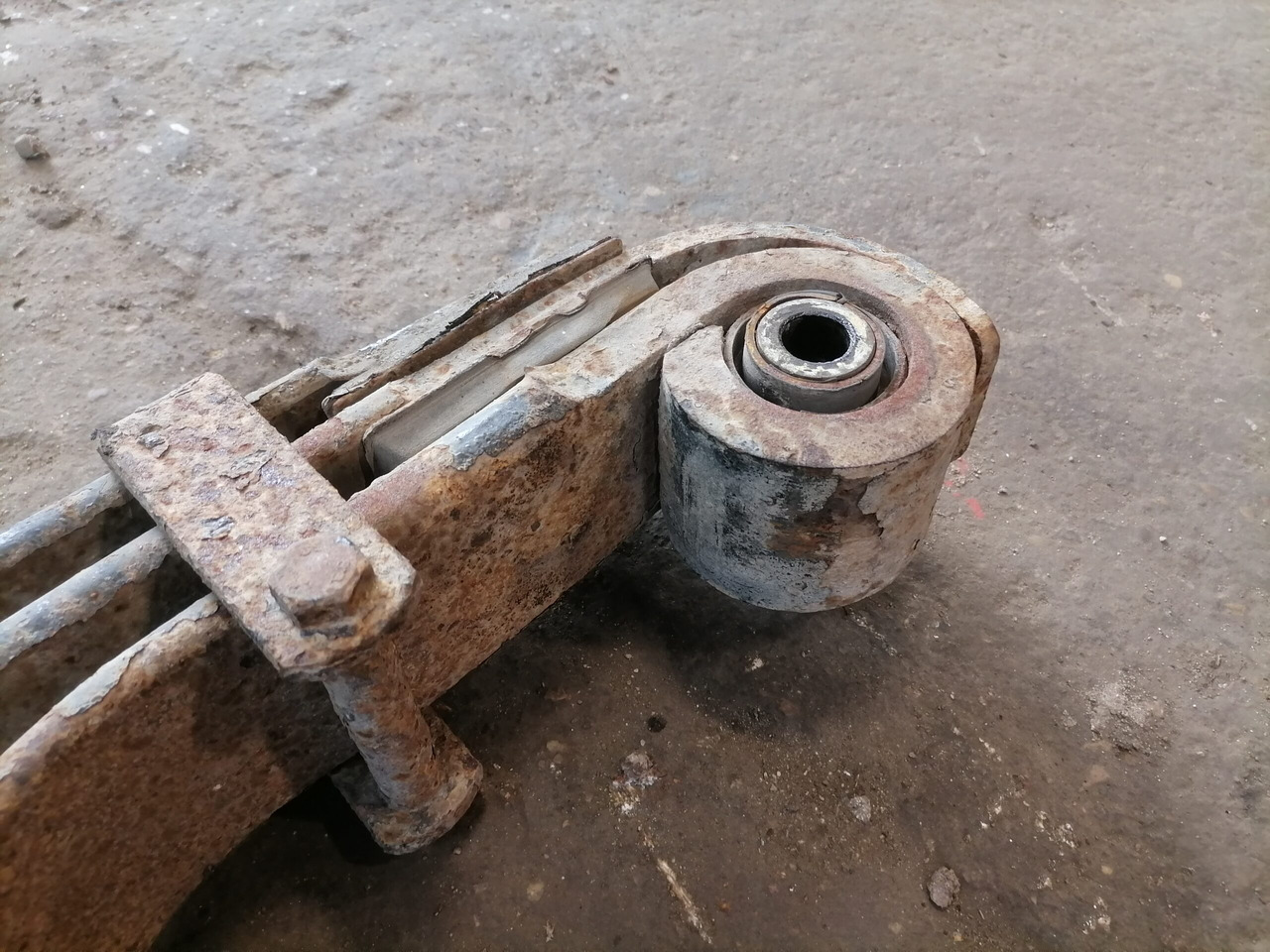 MAN Spring 81434026217 - Suspensión de ballestas para Camión: foto 4 MAN Spring 81434026217 - Suspensión de ballestas para Camión: foto 4