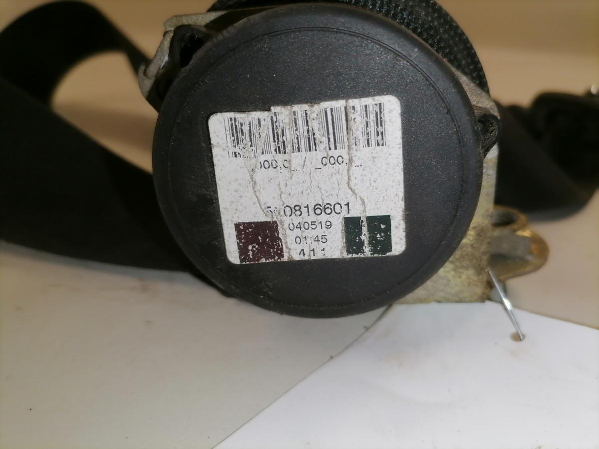 MAN Turvavöö 81623056329 - Asiento para Camión: foto 2 MAN Turvavöö 81623056329 - Asiento para Camión: foto 2