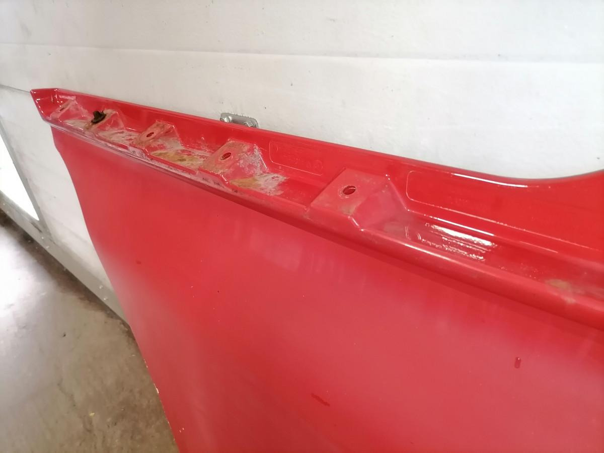 MAN Ukse pikendus, parem 81626100018 - Puerta y piezas para Camión: foto 3 MAN Ukse pikendus, parem 81626100018 - Puerta y piezas para Camión: foto 3