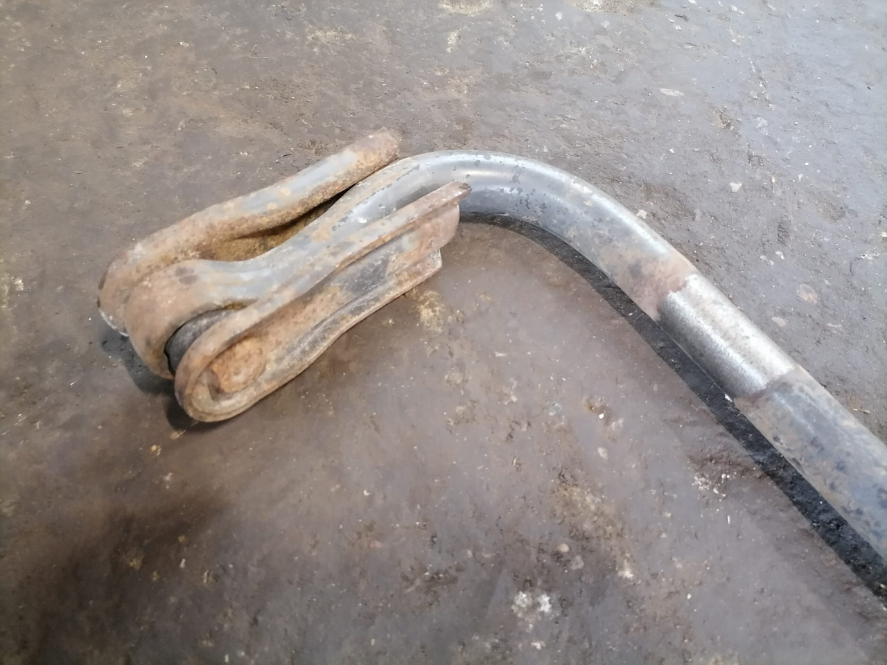 MB Anti-roll bar A9703200411 - Barra estabilizadora para Camión: foto 4 MB Anti-roll bar A9703200411 - Barra estabilizadora para Camión: foto 4