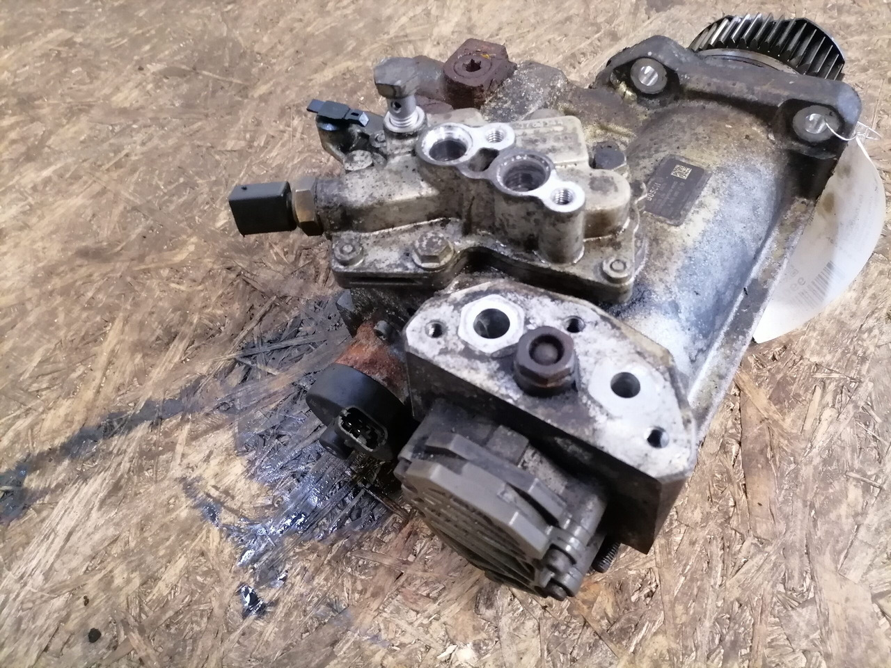 Mercedes-Benz High pressure pump A4700902150 - Bomba de combustible para Camión: foto 5 Mercedes-Benz High pressure pump A4700902150 - Bomba de combustible para Camión: foto 5