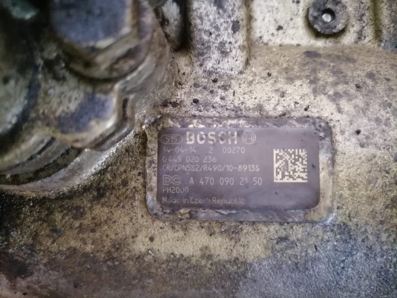 Mercedes-Benz High pressure pump A4700902150 - Bomba de combustible para Camión: foto 2 Mercedes-Benz High pressure pump A4700902150 - Bomba de combustible para Camión: foto 2