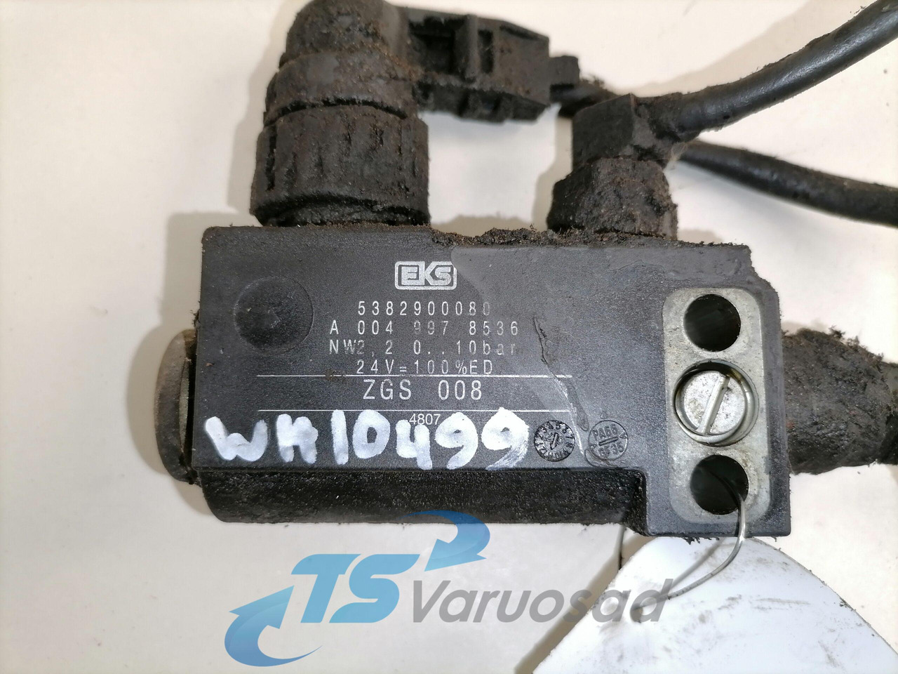 Mercedes-Benz Solenoid valve A0049978536 - Válvula de freno para Camión: foto 2 Mercedes-Benz Solenoid valve A0049978536 - Válvula de freno para Camión: foto 2