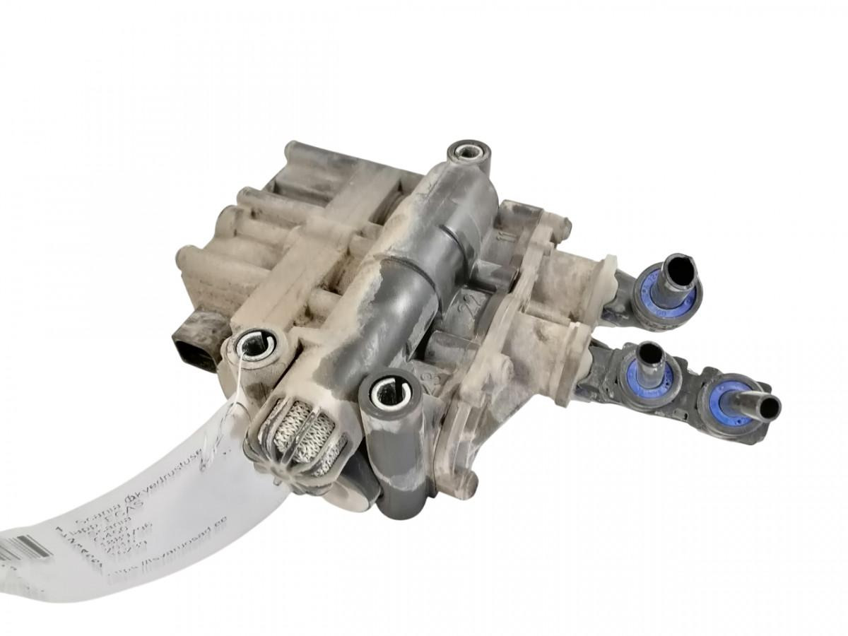 Scania Air suspension control valve, ECAS 1889796 - Válvula de freno para Camión: foto 1 Scania Air suspension control valve, ECAS 1889796 - Válvula de freno para Camión: foto 1
