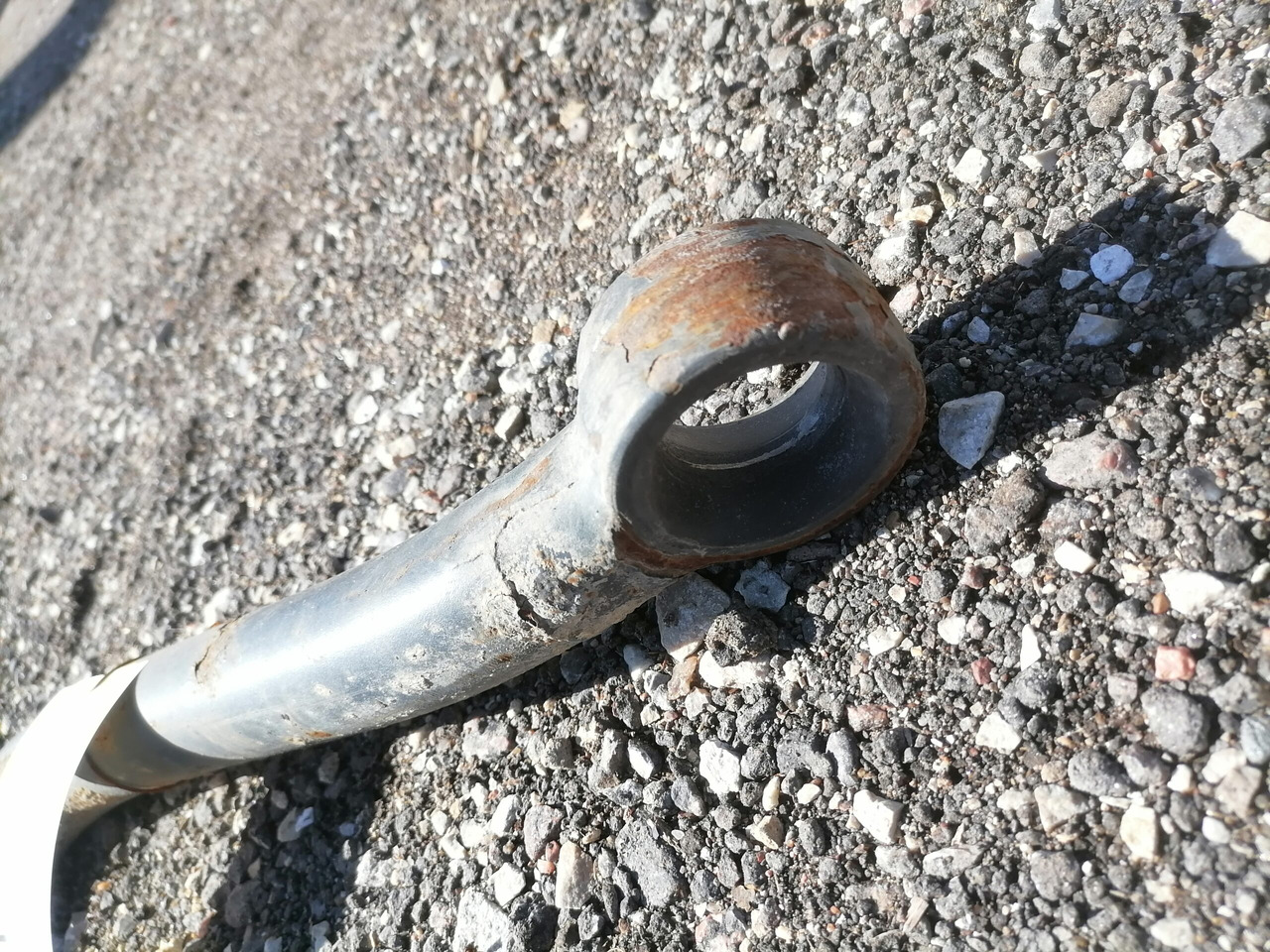 Scania Anti-roll bar 1427214 - Barra estabilizadora para Camión: foto 5 Scania Anti-roll bar 1427214 - Barra estabilizadora para Camión: foto 5