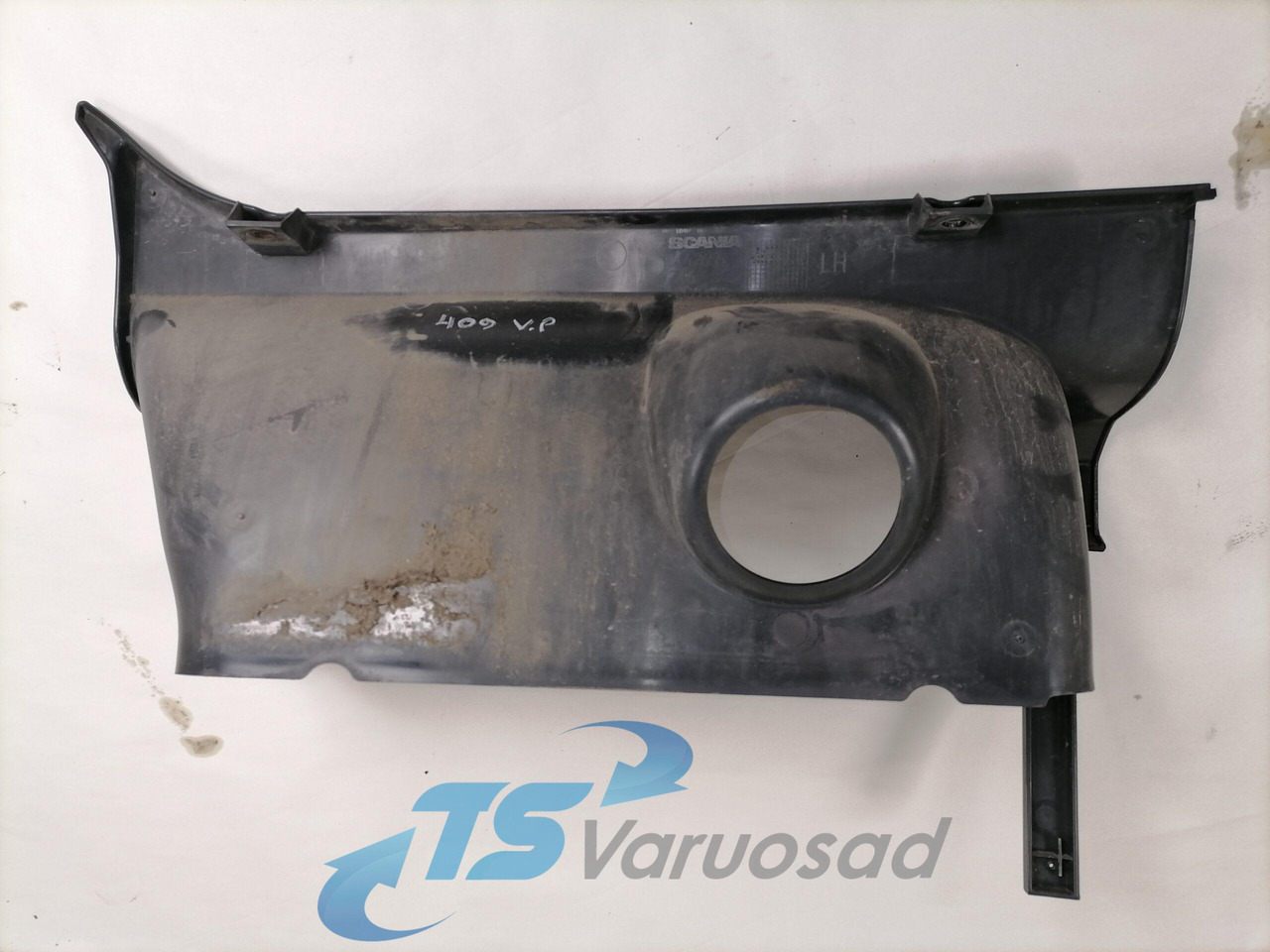 Scania Astmelaua plastik kate, ülemine vasak 1442655 - Peldaño para Camión: foto 2 Scania Astmelaua plastik kate, ülemine vasak 1442655 - Peldaño para Camión: foto 2