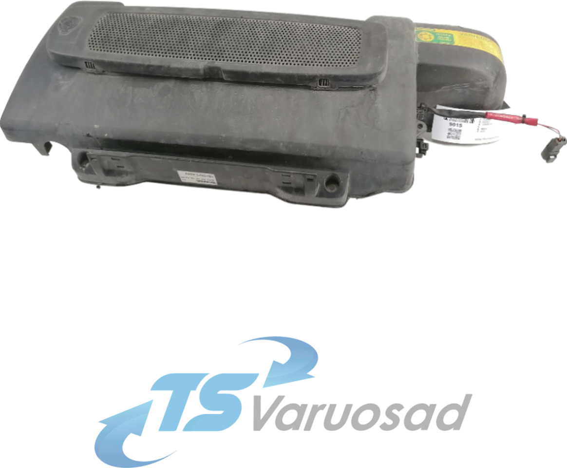 Scania Blower cover 1863973 - Pieza universal para Camión: foto 1 Scania Blower cover 1863973 - Pieza universal para Camión: foto 1