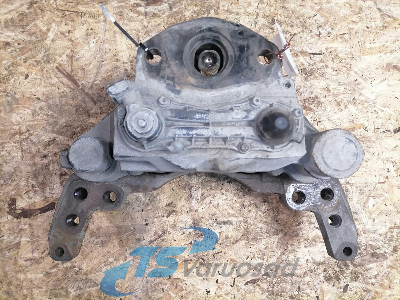 Scania Brake caliper 1744250 - Piezas de freno para Camión: foto 5 Scania Brake caliper 1744250 - Piezas de freno para Camión: foto 5