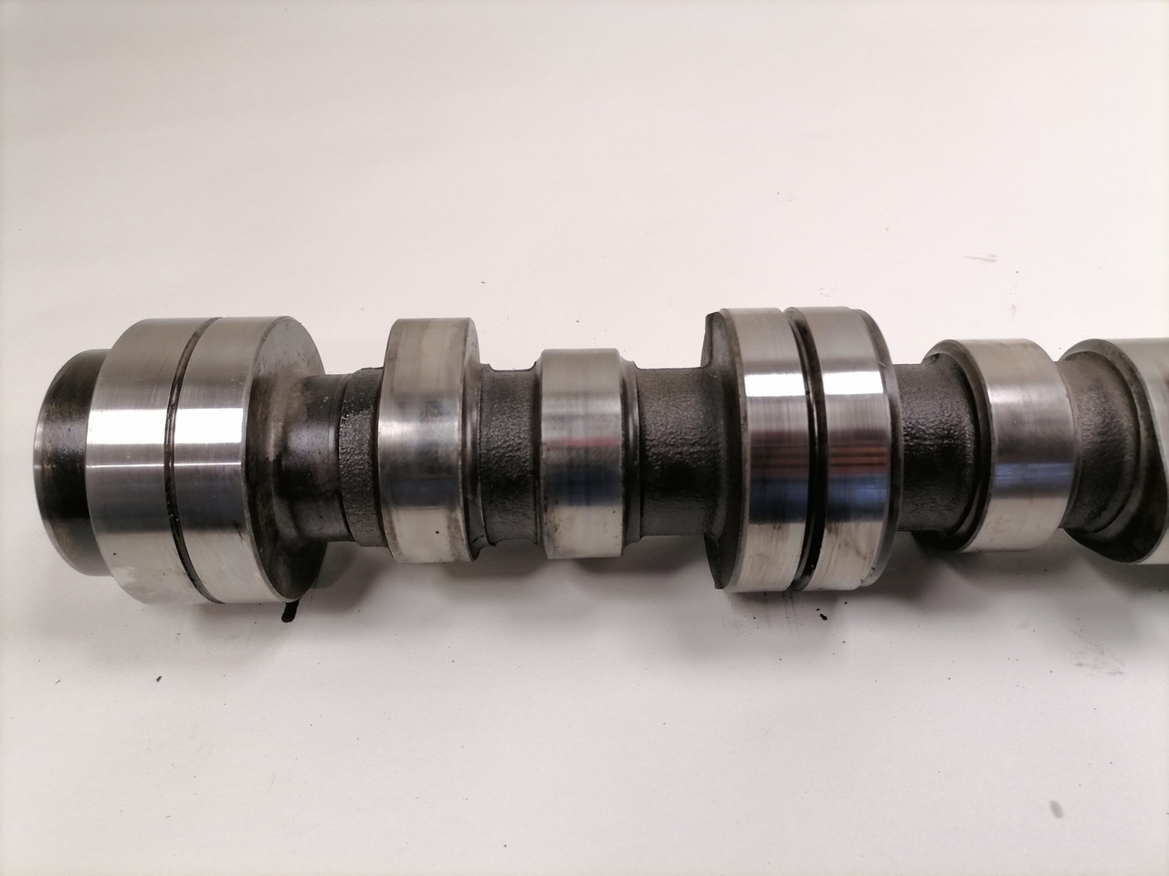 Scania Camshaft 1748794 - Árbol de levas para Camión: foto 3 Scania Camshaft 1748794 - Árbol de levas para Camión: foto 3