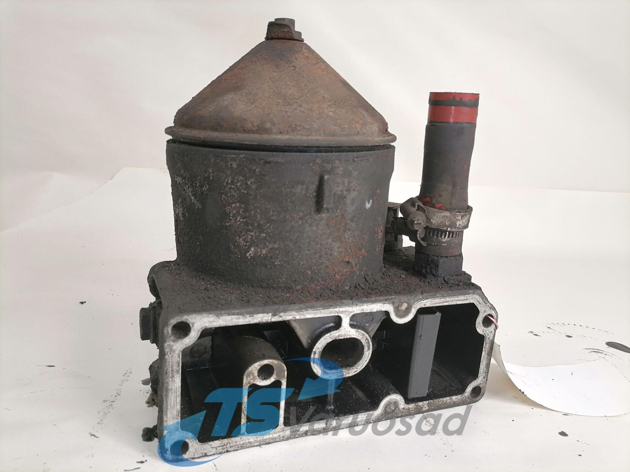 Scania Centrifugal oil cleaner 1776593 - Motor y piezas para Camión: foto 4 Scania Centrifugal oil cleaner 1776593 - Motor y piezas para Camión: foto 4
