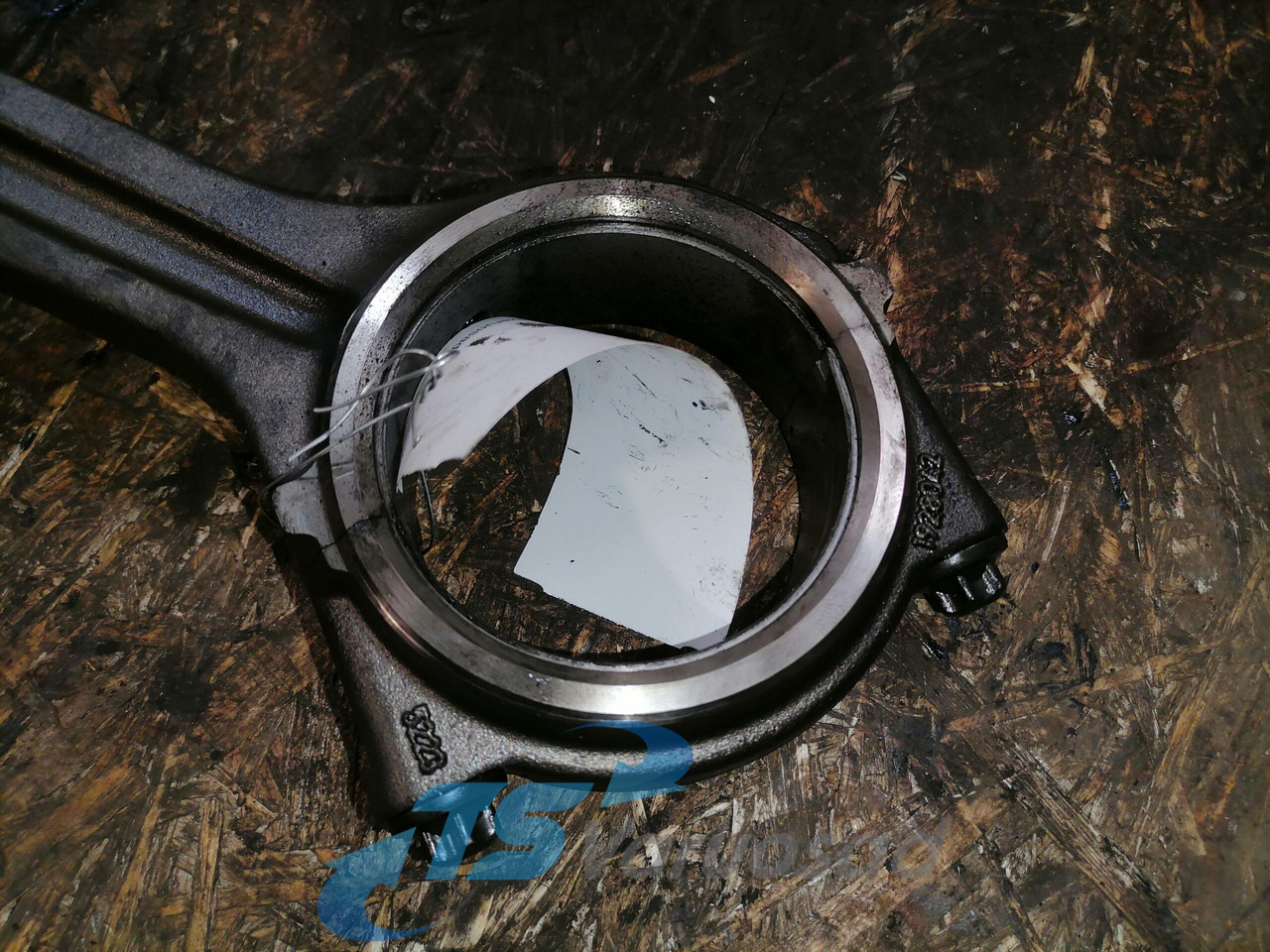 Scania Connecting rod + piston 2263286 - Pistones/ Anillos/ Bujes para Camión: foto 3 Scania Connecting rod + piston 2263286 - Pistones/ Anillos/ Bujes para Camión: foto 3