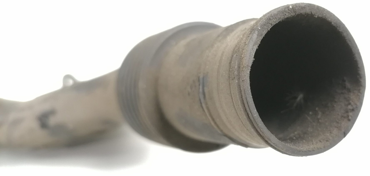 Scania Crankcase Ventilation Pipe 1527683 - Cárter para Camión: foto 3 Scania Crankcase Ventilation Pipe 1527683 - Cárter para Camión: foto 3