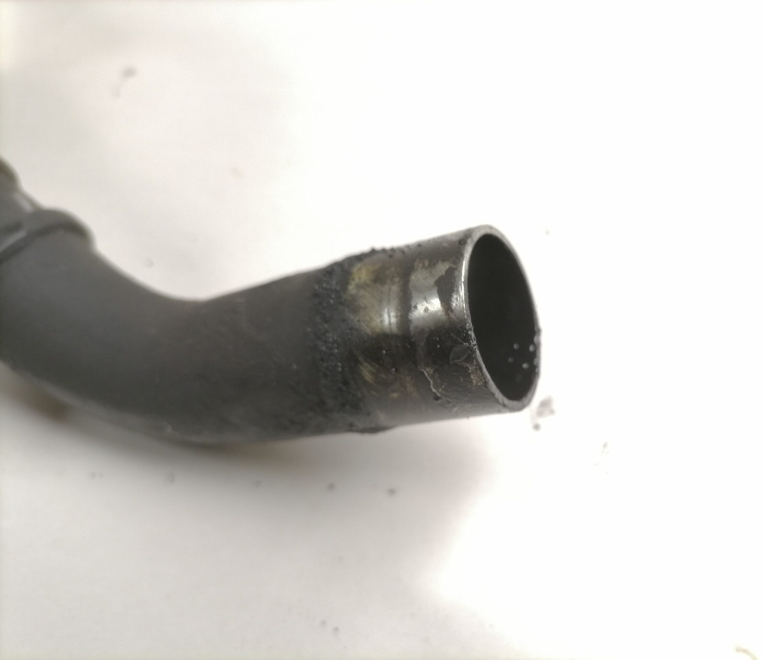 Scania Crankcase Ventilation Pipe 1858989 - Cárter para Camión: foto 2 Scania Crankcase Ventilation Pipe 1858989 - Cárter para Camión: foto 2