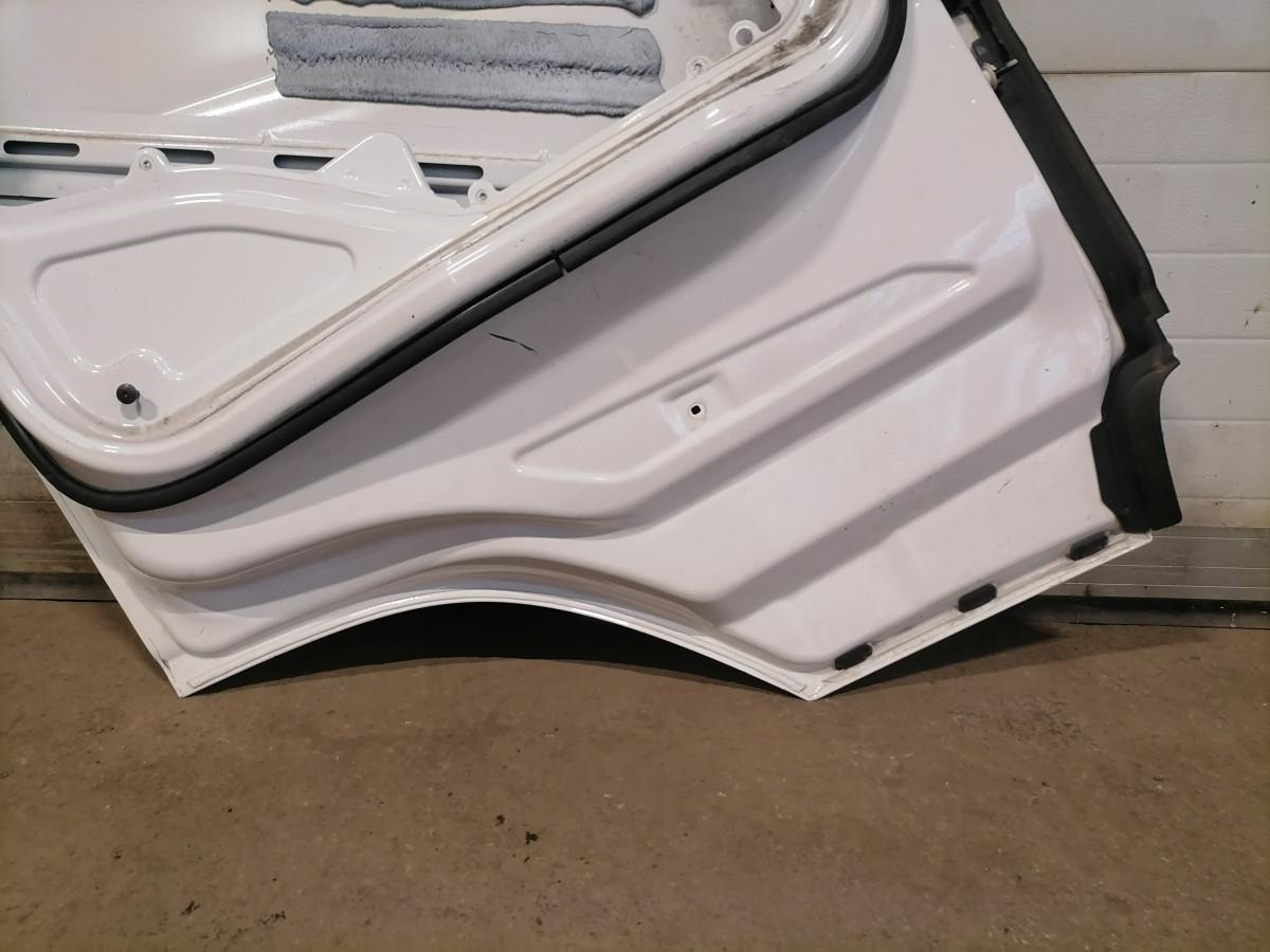 Scania Door 2653996 - Puerta y piezas para Camión: foto 3 Scania Door 2653996 - Puerta y piezas para Camión: foto 3