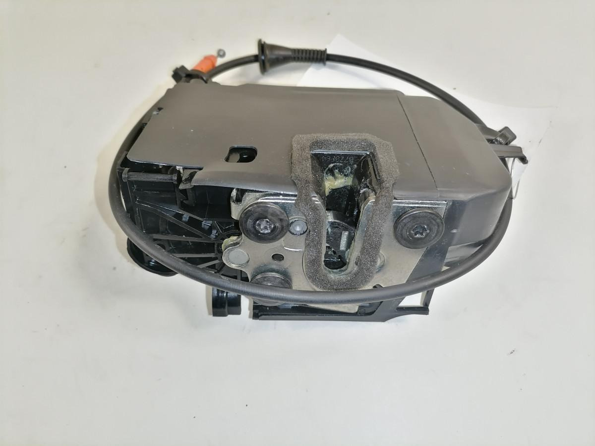 Scania Door lock 2640860 - Puerta y piezas para Camión: foto 2 Scania Door lock 2640860 - Puerta y piezas para Camión: foto 2