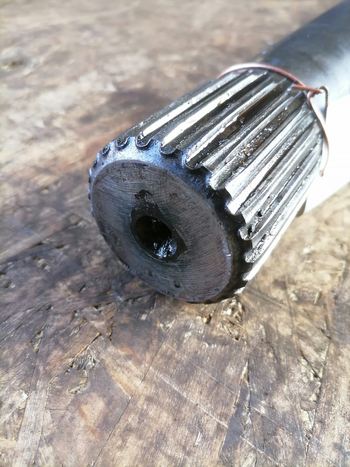 Scania Drive shaft 1761195 - Palier para Camión: foto 4 Scania Drive shaft 1761195 - Palier para Camión: foto 4