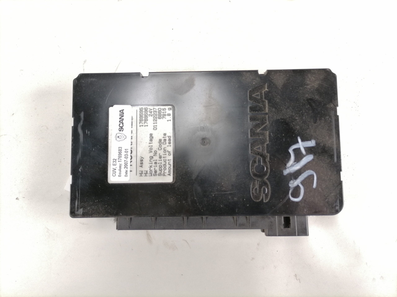 Scania Ecu, VIS 1769683 - Unidad de control para Camión: foto 2 Scania Ecu, VIS 1769683 - Unidad de control para Camión: foto 2