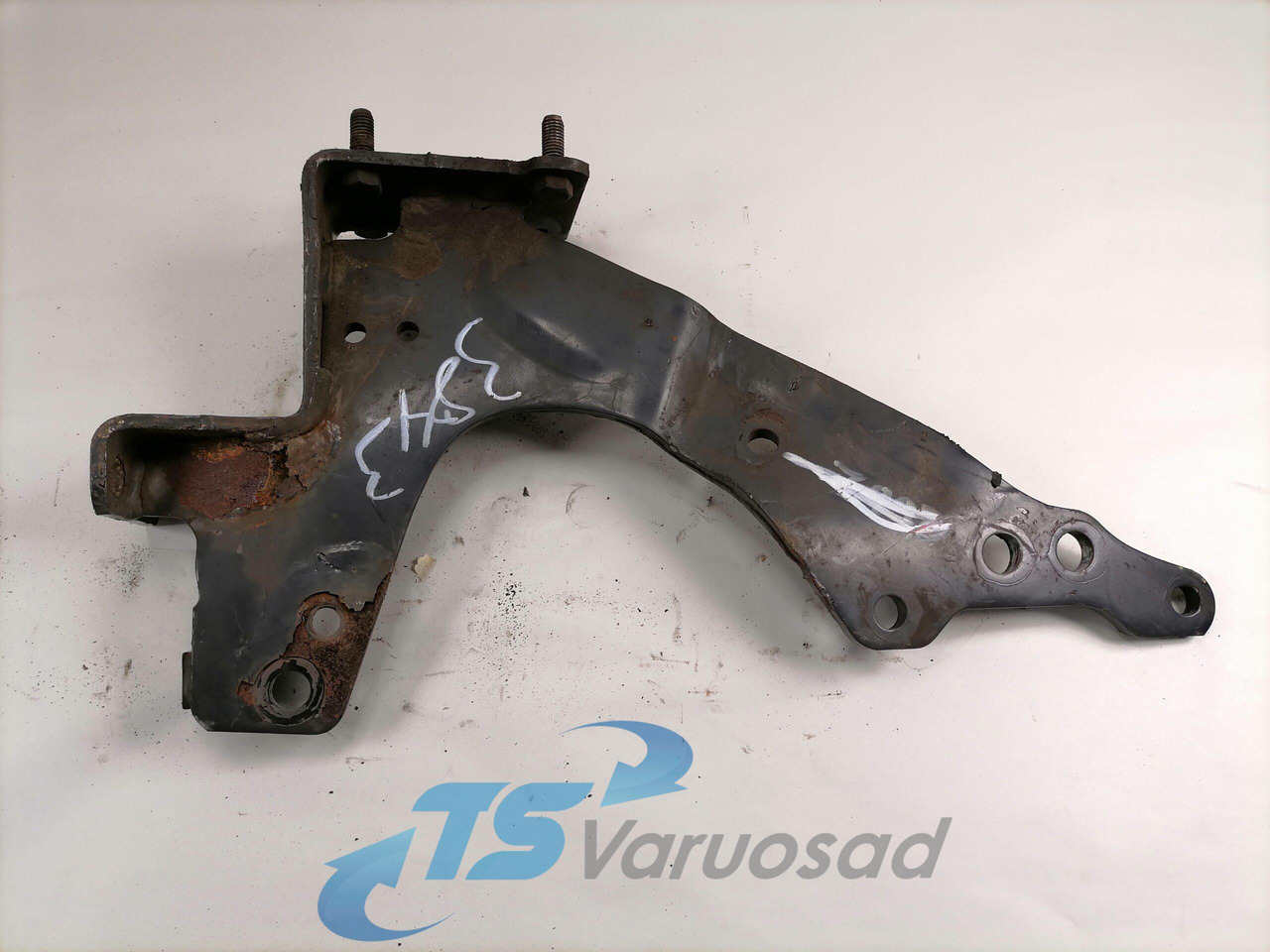 Scania Front bumper carrier 1802166 - Parachoques para Camión: foto 3 Scania Front bumper carrier 1802166 - Parachoques para Camión: foto 3
