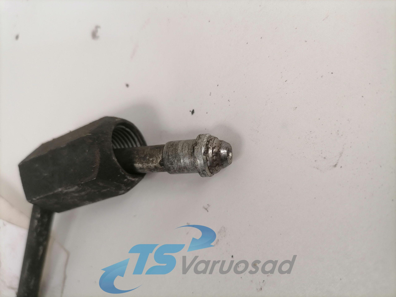 Scania Fuel pipe 1862547 - Procesamiento de combustible para Camión: foto 2 Scania Fuel pipe 1862547 - Procesamiento de combustible para Camión: foto 2