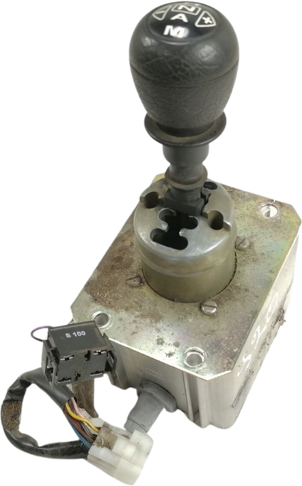 Scania Gear control 1502401 - Caja de cambios y piezas para Camión: foto 1 Scania Gear control 1502401 - Caja de cambios y piezas para Camión: foto 1