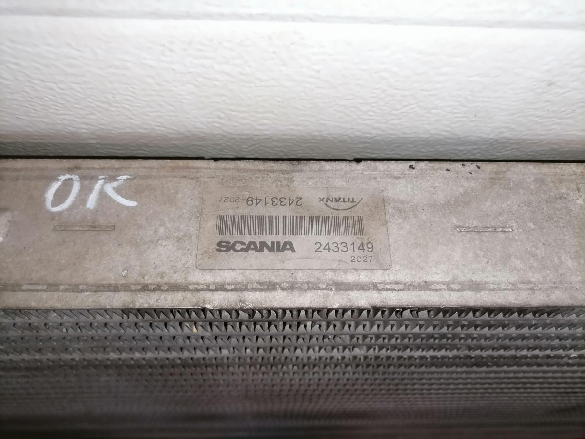 Scania Intercooler radiator 2433149 - Intercooler para Camión: foto 3 Scania Intercooler radiator 2433149 - Intercooler para Camión: foto 3