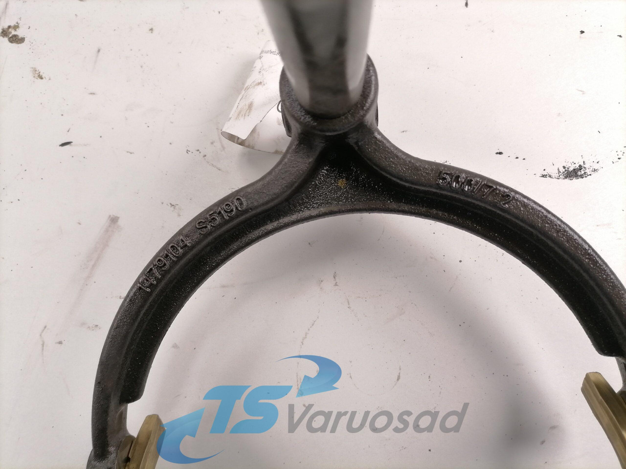 Scania Käiguvahetus kahvel 1526222 - Caja de cambios y piezas para Camión: foto 2 Scania Käiguvahetus kahvel 1526222 - Caja de cambios y piezas para Camión: foto 2