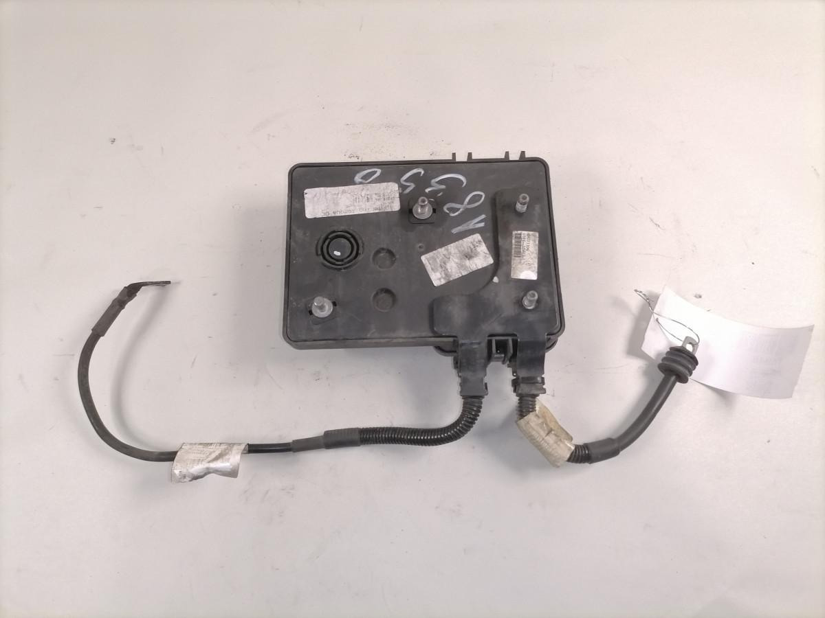 Scania Kaitsmepaneel 2558273 - Fusible para Camión: foto 4 Scania Kaitsmepaneel 2558273 - Fusible para Camión: foto 4