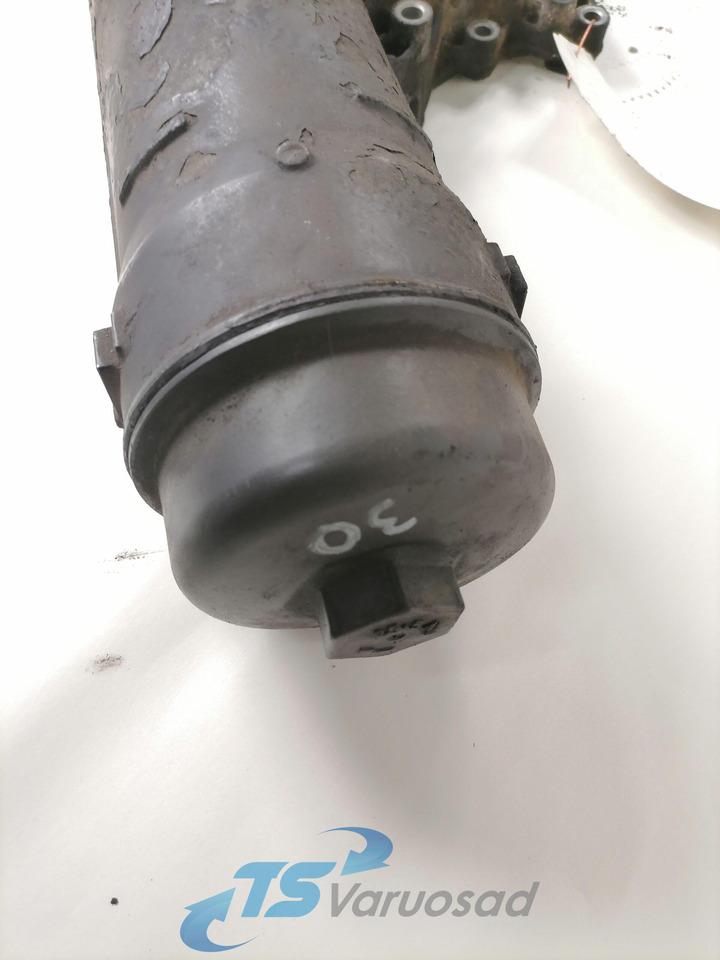 Scania Oil filter unit 1769416 - Motor y piezas para Camión: foto 4 Scania Oil filter unit 1769416 - Motor y piezas para Camión: foto 4