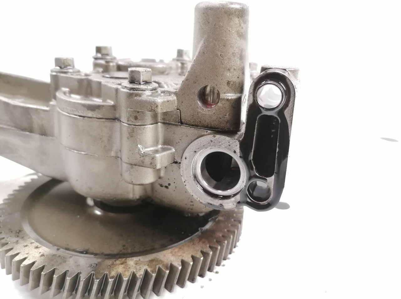 Scania Oil pump 1448659 - Bomba de aceite para Camión: foto 3 Scania Oil pump 1448659 - Bomba de aceite para Camión: foto 3