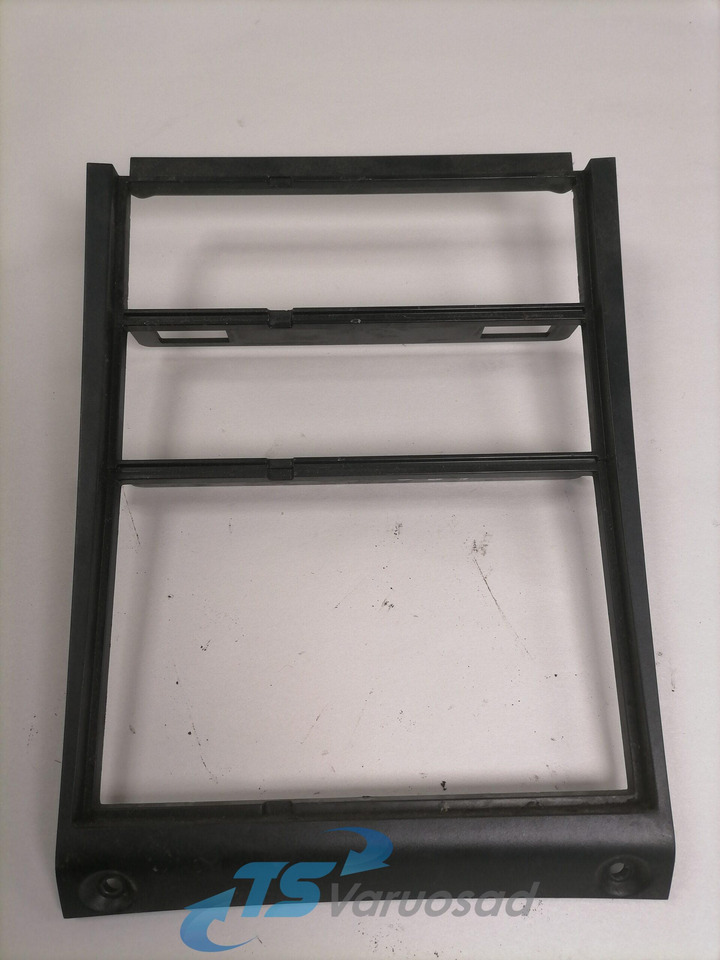 Scania Plastic cover 1425835 - Pieza universal para Camión: foto 1 Scania Plastic cover 1425835 - Pieza universal para Camión: foto 1