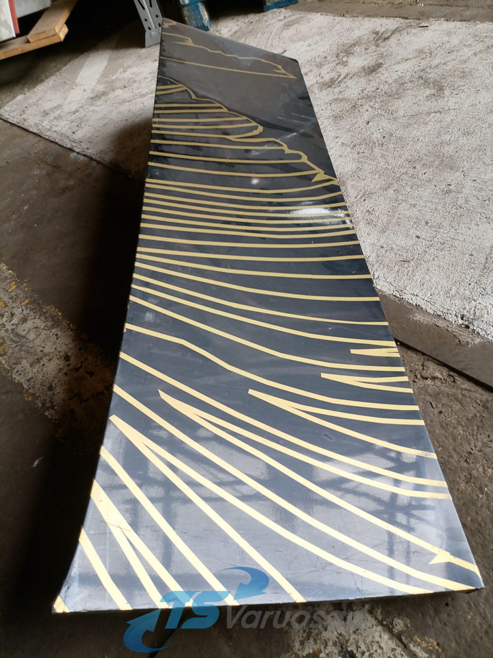 Scania Scania cab wind deflector, right side 1532462 - Aerodinámica/ Spoiler para Camión: foto 3 Scania Scania cab wind deflector, right side 1532462 - Aerodinámica/ Spoiler para Camión: foto 3